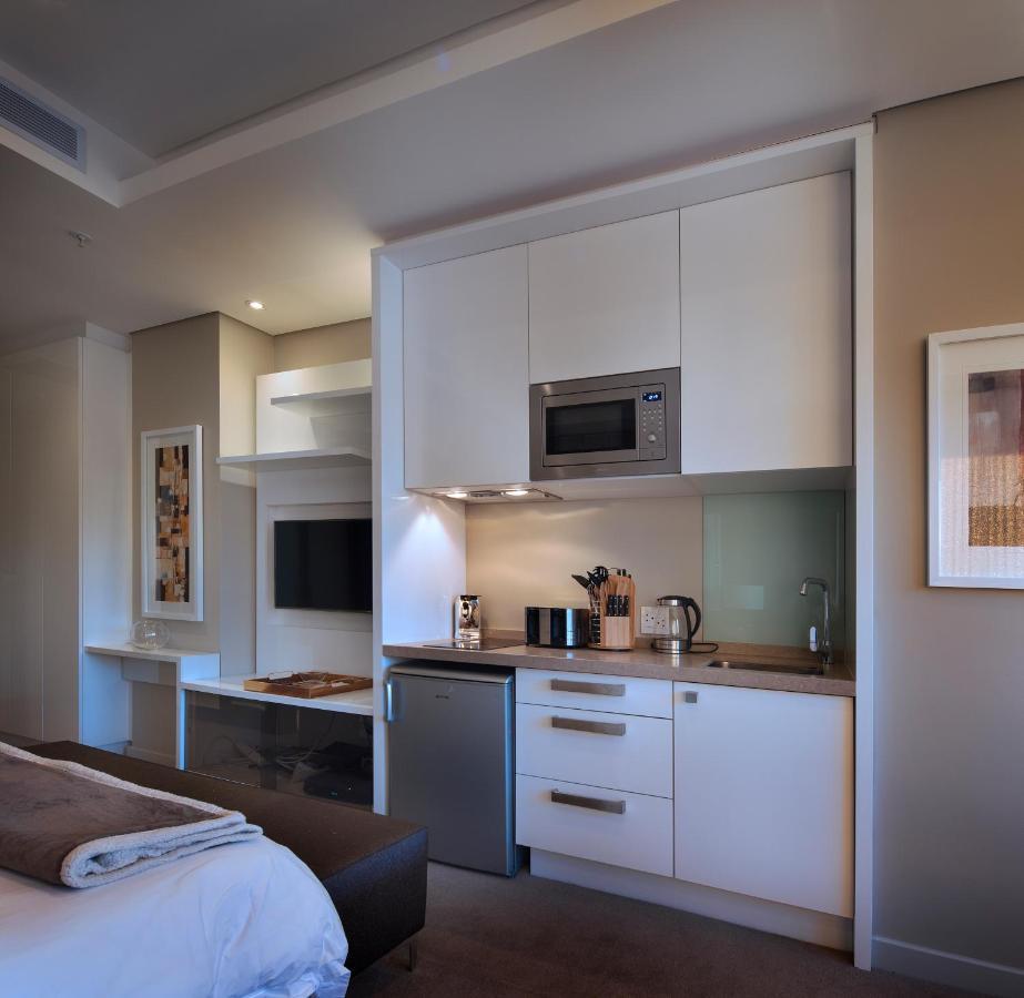 Sandton Skye Premium Suites & Penthouses โจฮันเนสเบิร์ก ภายนอก รูปภาพ