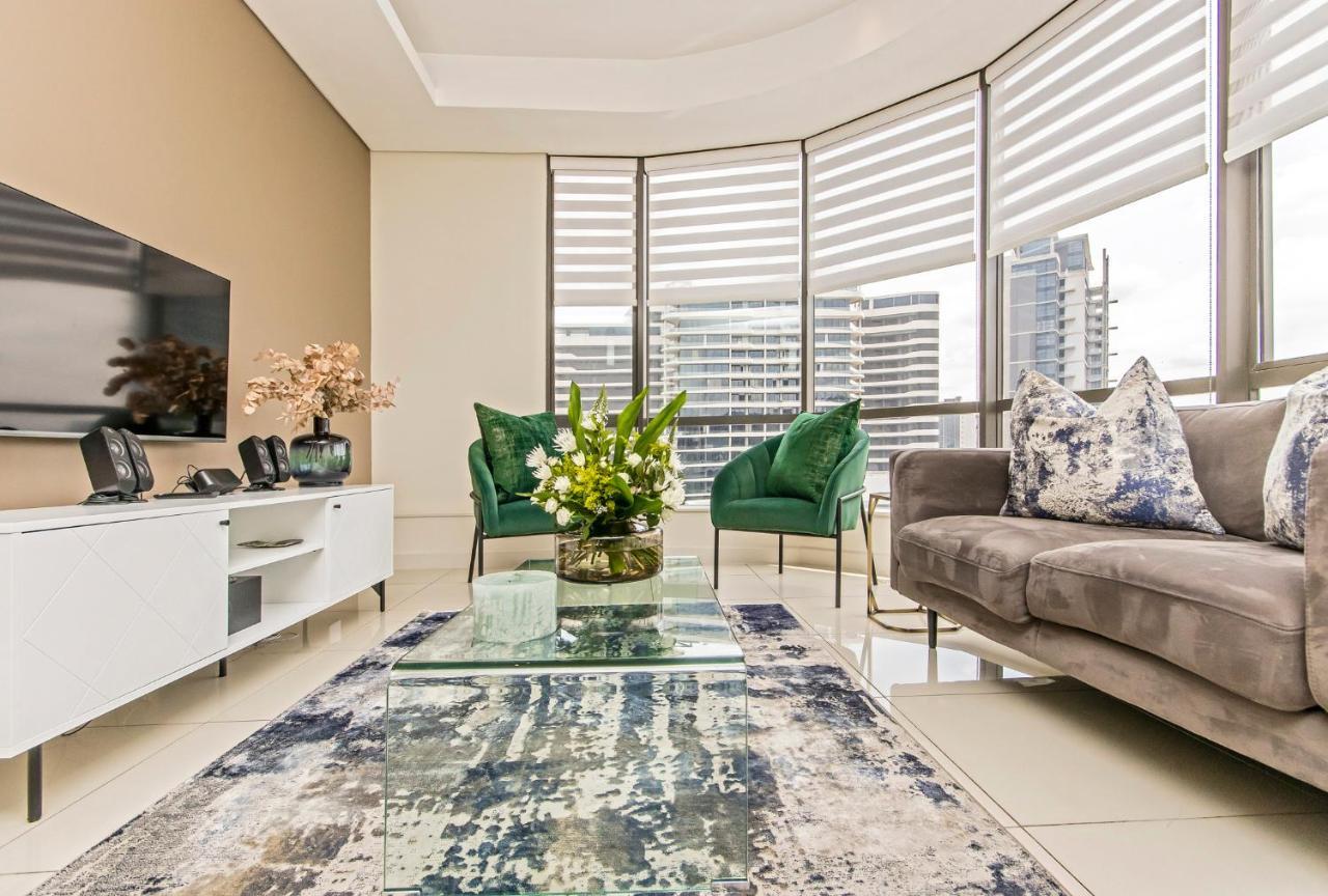 Sandton Skye Premium Suites & Penthouses โจฮันเนสเบิร์ก ภายนอก รูปภาพ