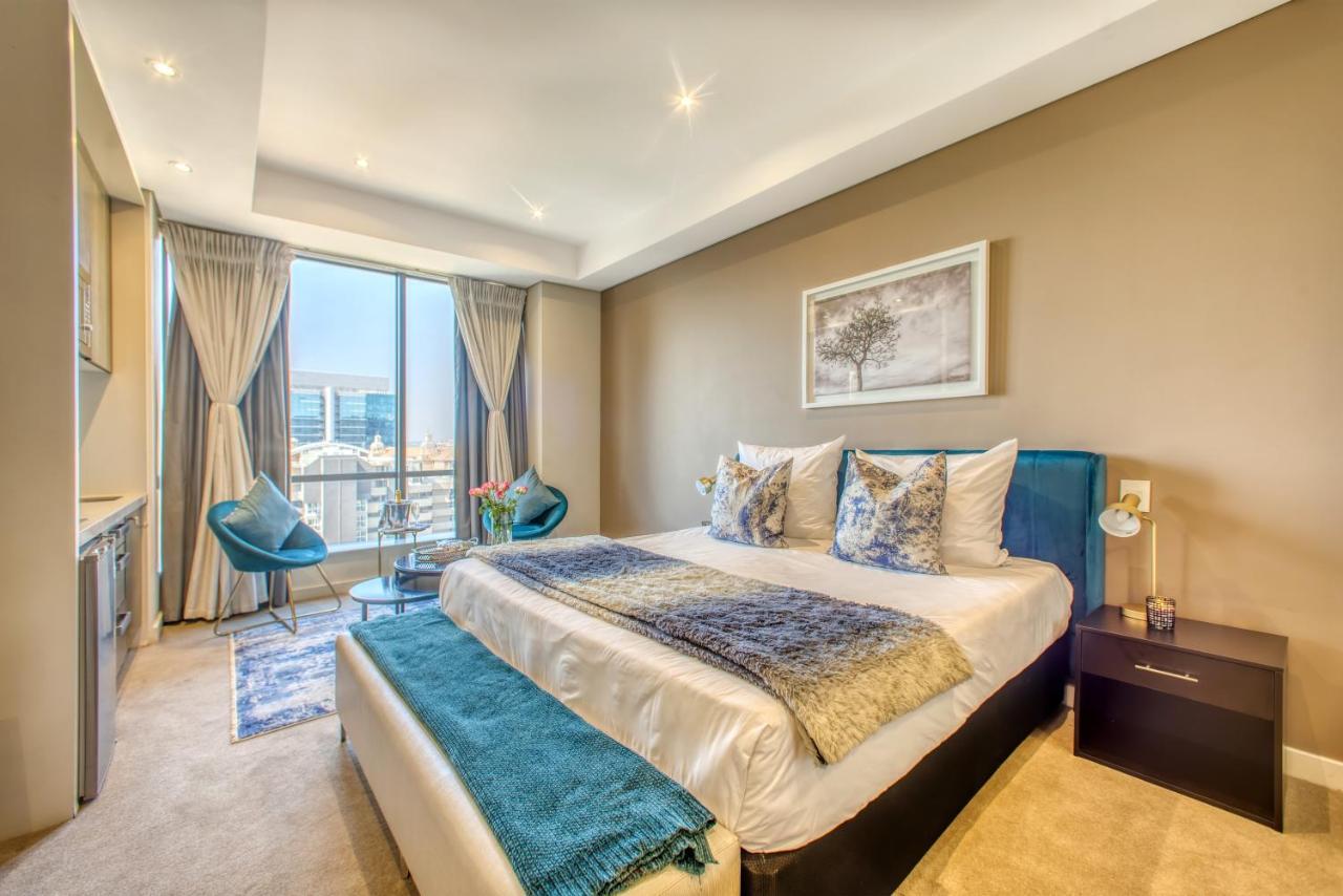 Sandton Skye Premium Suites & Penthouses โจฮันเนสเบิร์ก ภายนอก รูปภาพ
