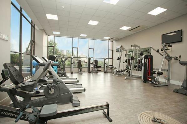 Sandton Skye Premium Suites & Penthouses โจฮันเนสเบิร์ก ภายนอก รูปภาพ