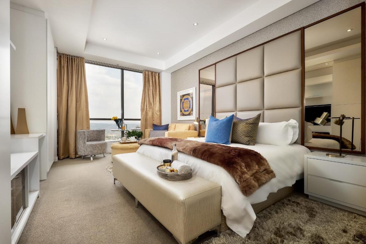 Sandton Skye Premium Suites & Penthouses โจฮันเนสเบิร์ก ภายนอก รูปภาพ